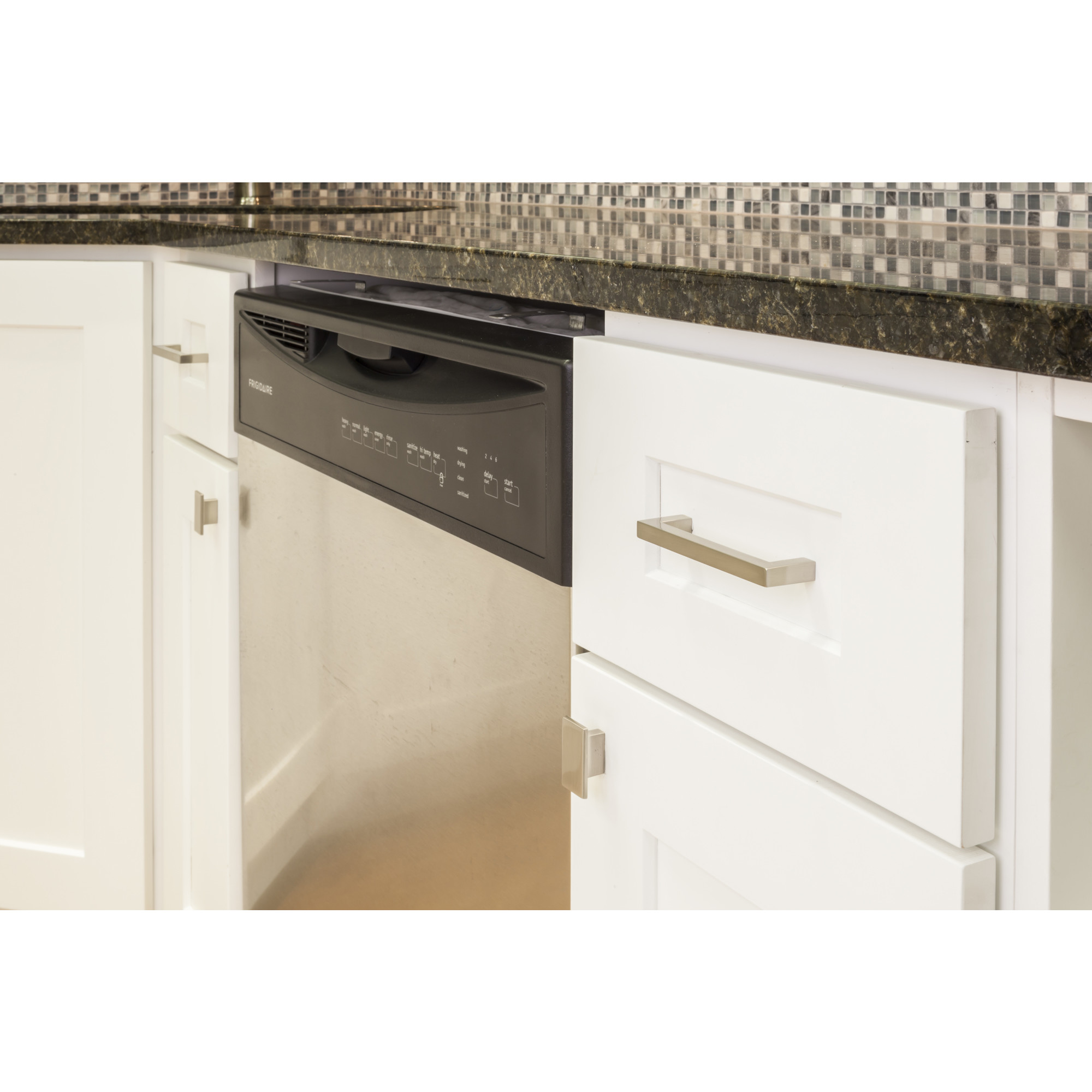 128 mm Center-to-Center Satin Nickel Square Stanton Cabinet Bar Pull - Image 4