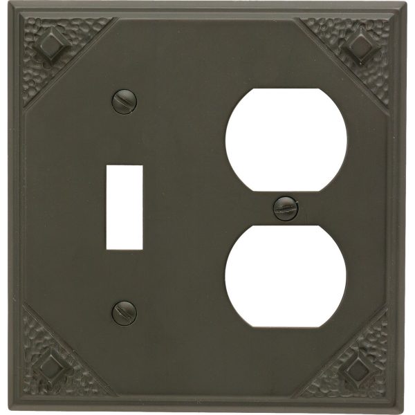 D Craftsman Combo Outlet