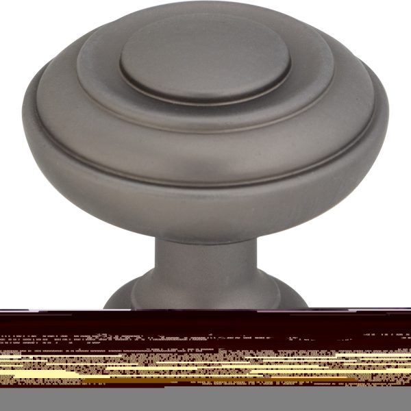 Ulster Knob 1 1/4 Inch Ash Gray