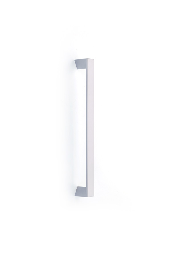 Contemporary Trinity Appliance Pull