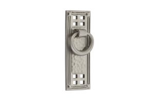 Arts & Crafts Hammered Vertical Ring Pull