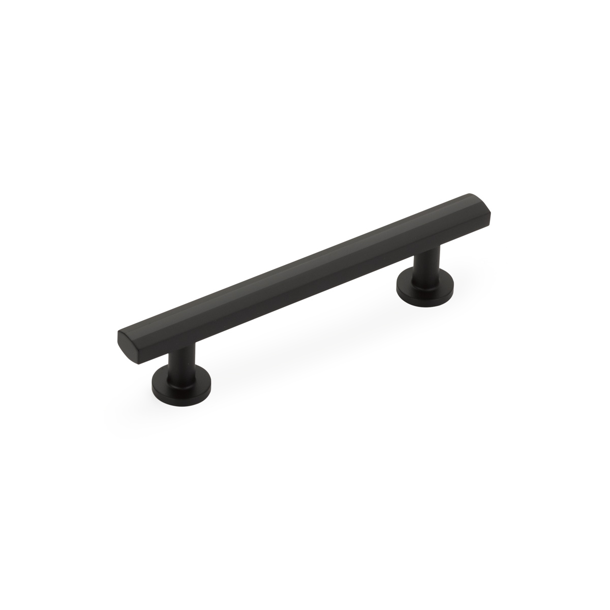 Heathrow Pull in Matte Black