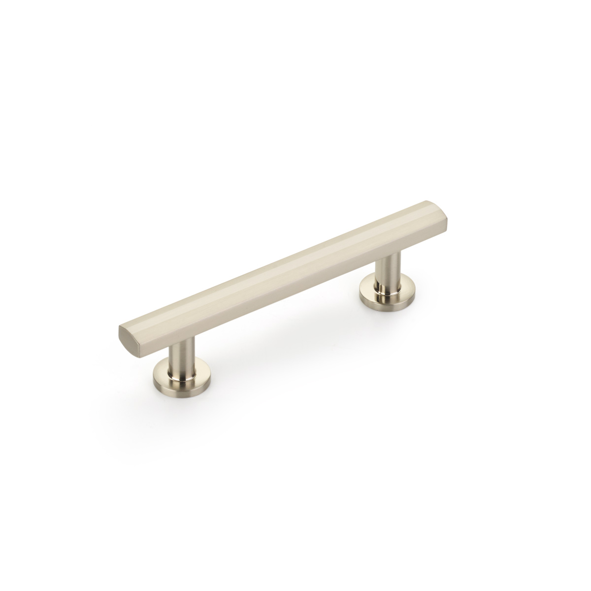 Heathrow Cabinet Pull in Brushed Nickel