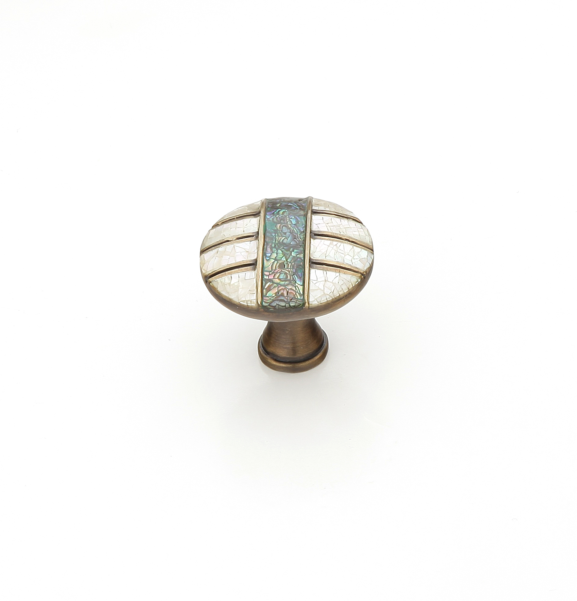Fair Isle Fluted Round Knob in Aged Dover