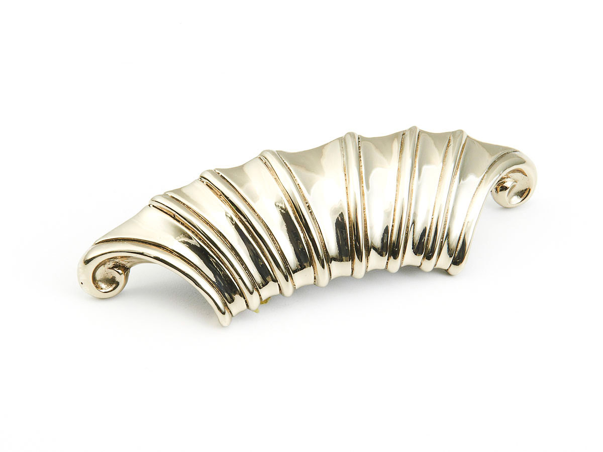 French Court Cascade Cup Pull