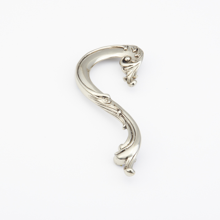 French Court Large Curved Pull in Polished White Brass
